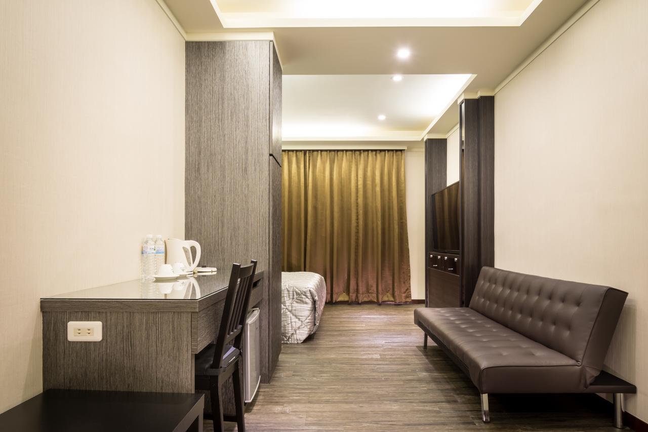 Carnival Motel Đài Bắc Ngoại thất bức ảnh