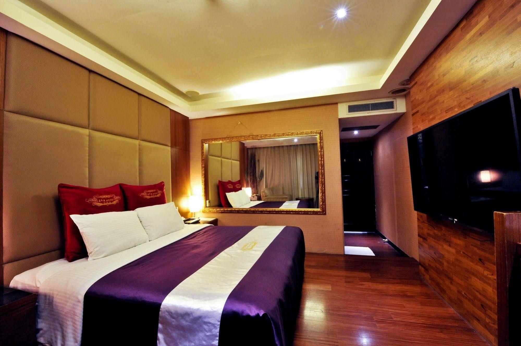 Carnival Motel Đài Bắc Ngoại thất bức ảnh