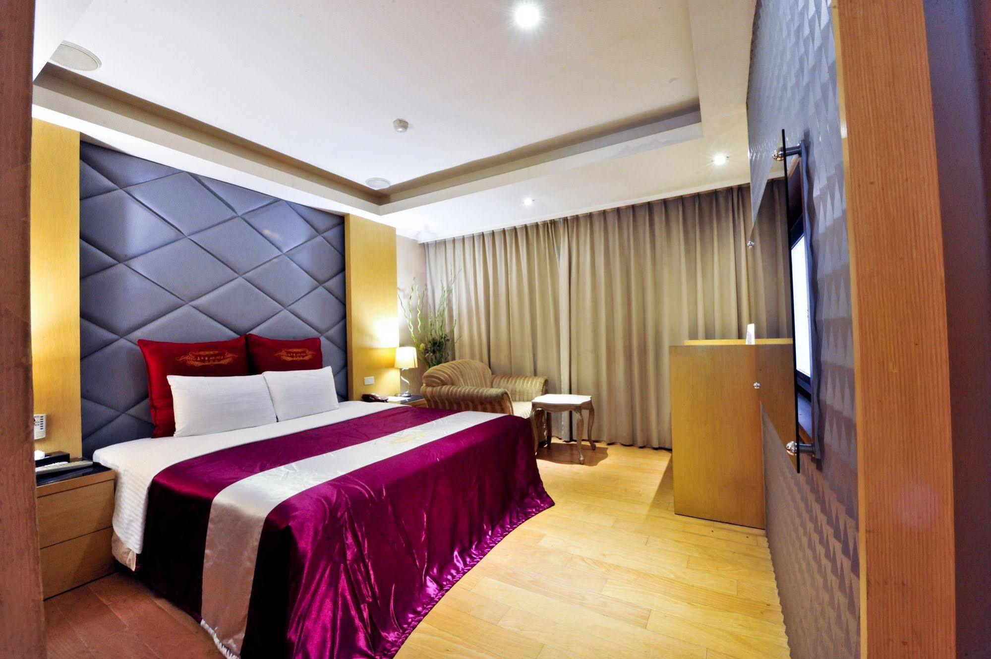 Carnival Motel Đài Bắc Ngoại thất bức ảnh