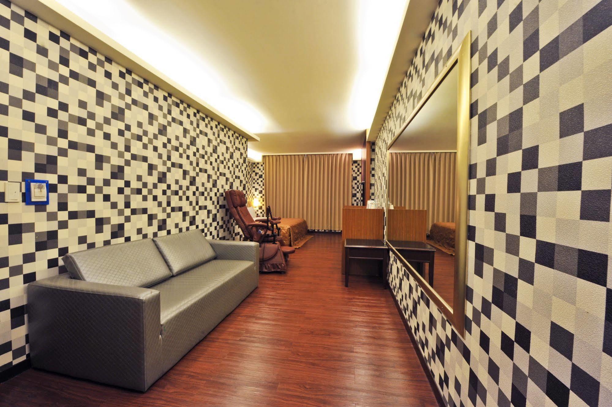 Carnival Motel Đài Bắc Ngoại thất bức ảnh