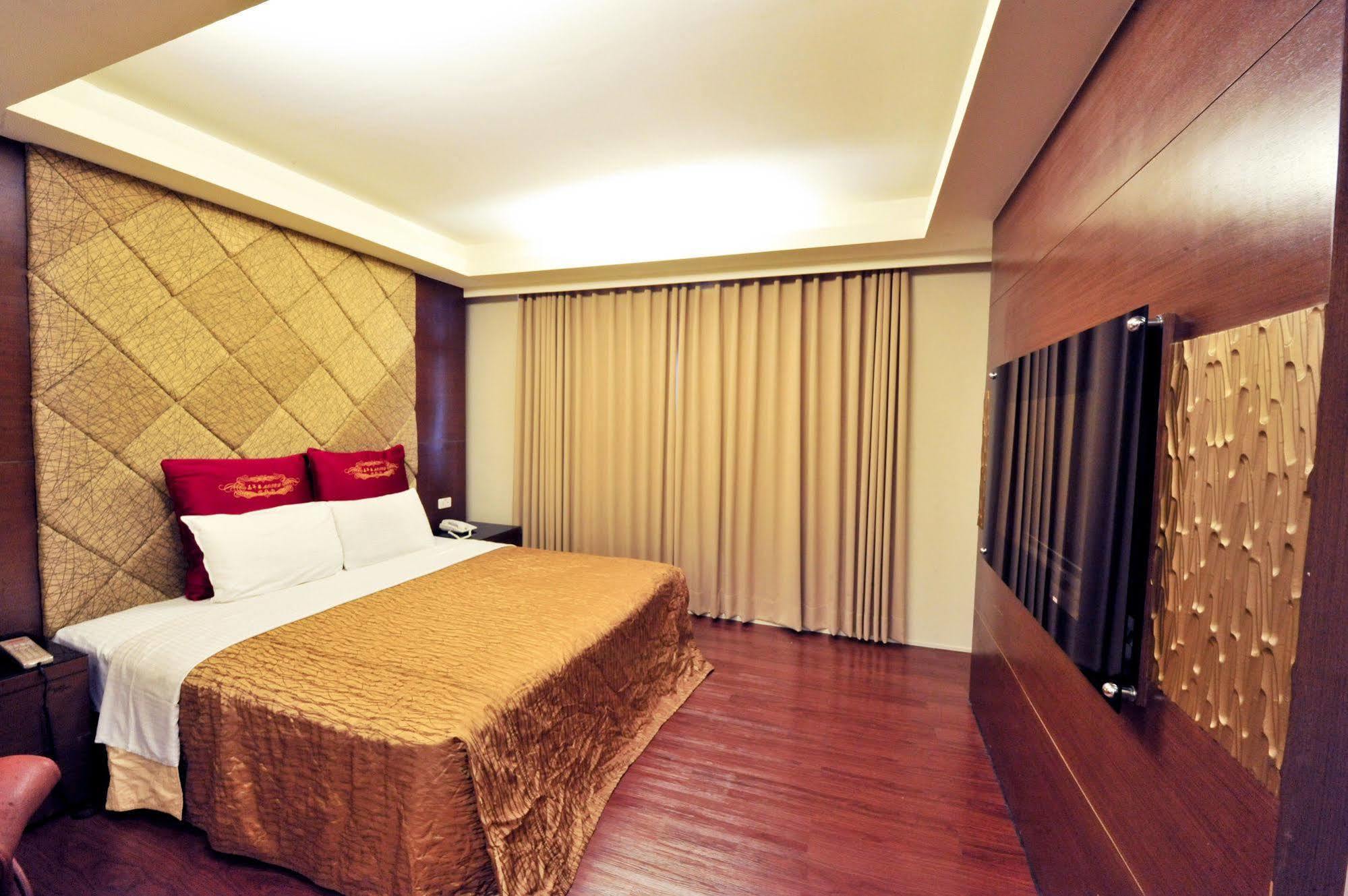 Carnival Motel Đài Bắc Ngoại thất bức ảnh